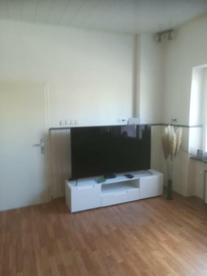 Zentral Gelegene Wohnung In Velbert-Mitte Екстериор снимка