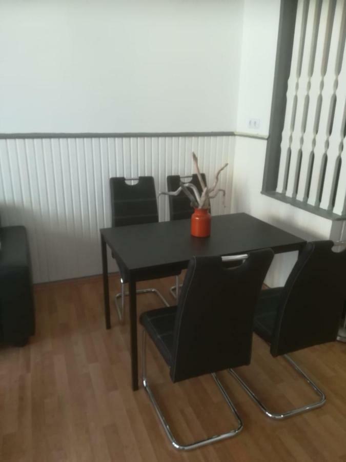 Zentral Gelegene Wohnung In Velbert-Mitte Екстериор снимка